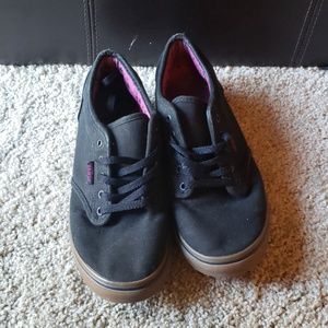 Black Vans